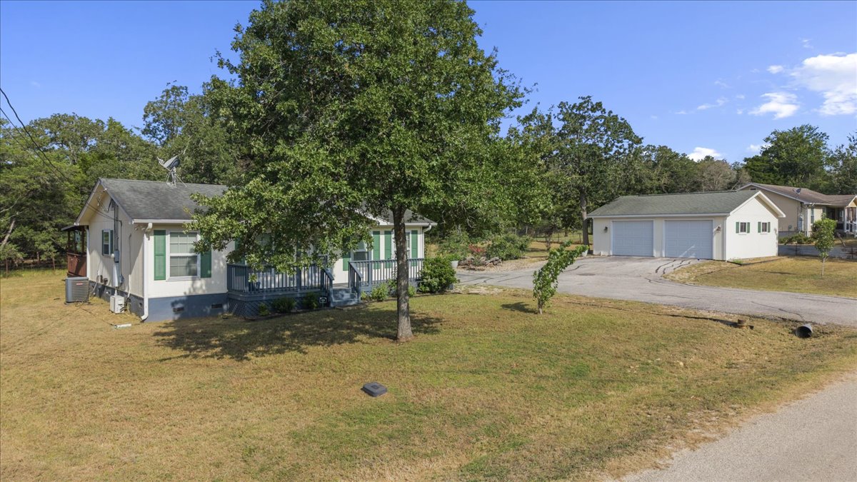 main property photo 36