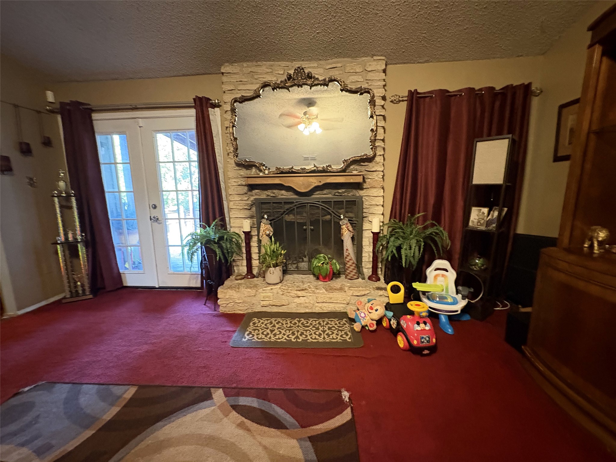 main property photo 5