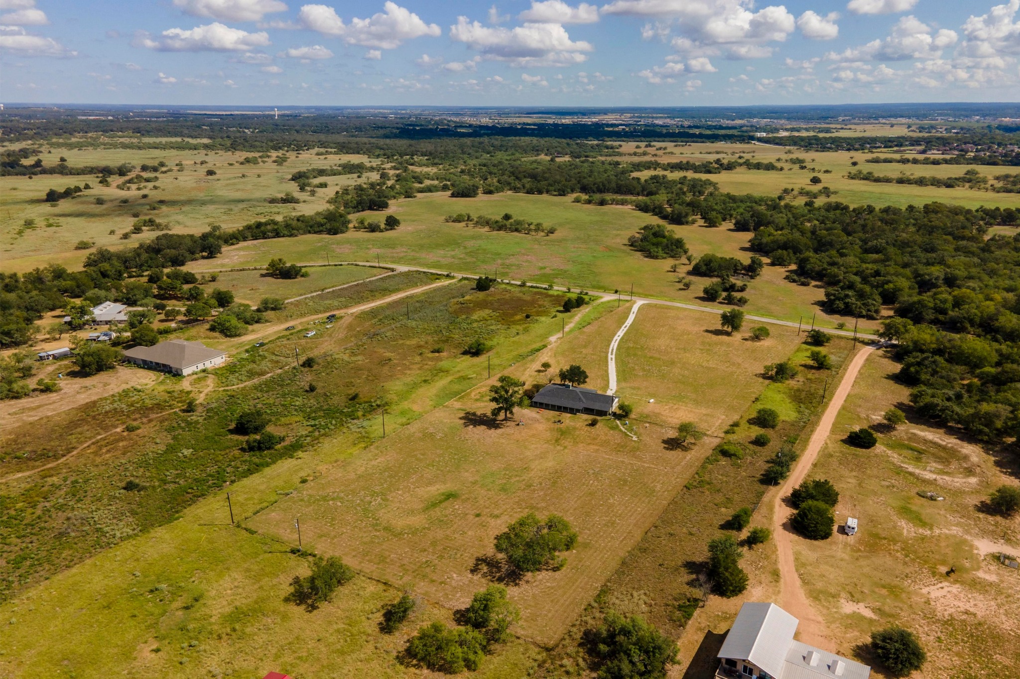 main property photo 36