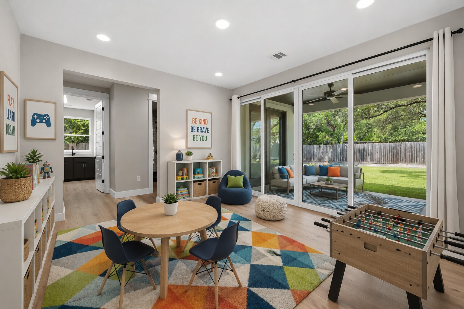main property photo 5