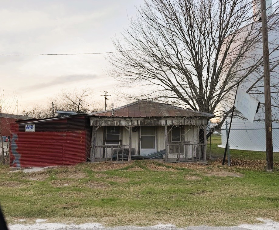 main property photo 5