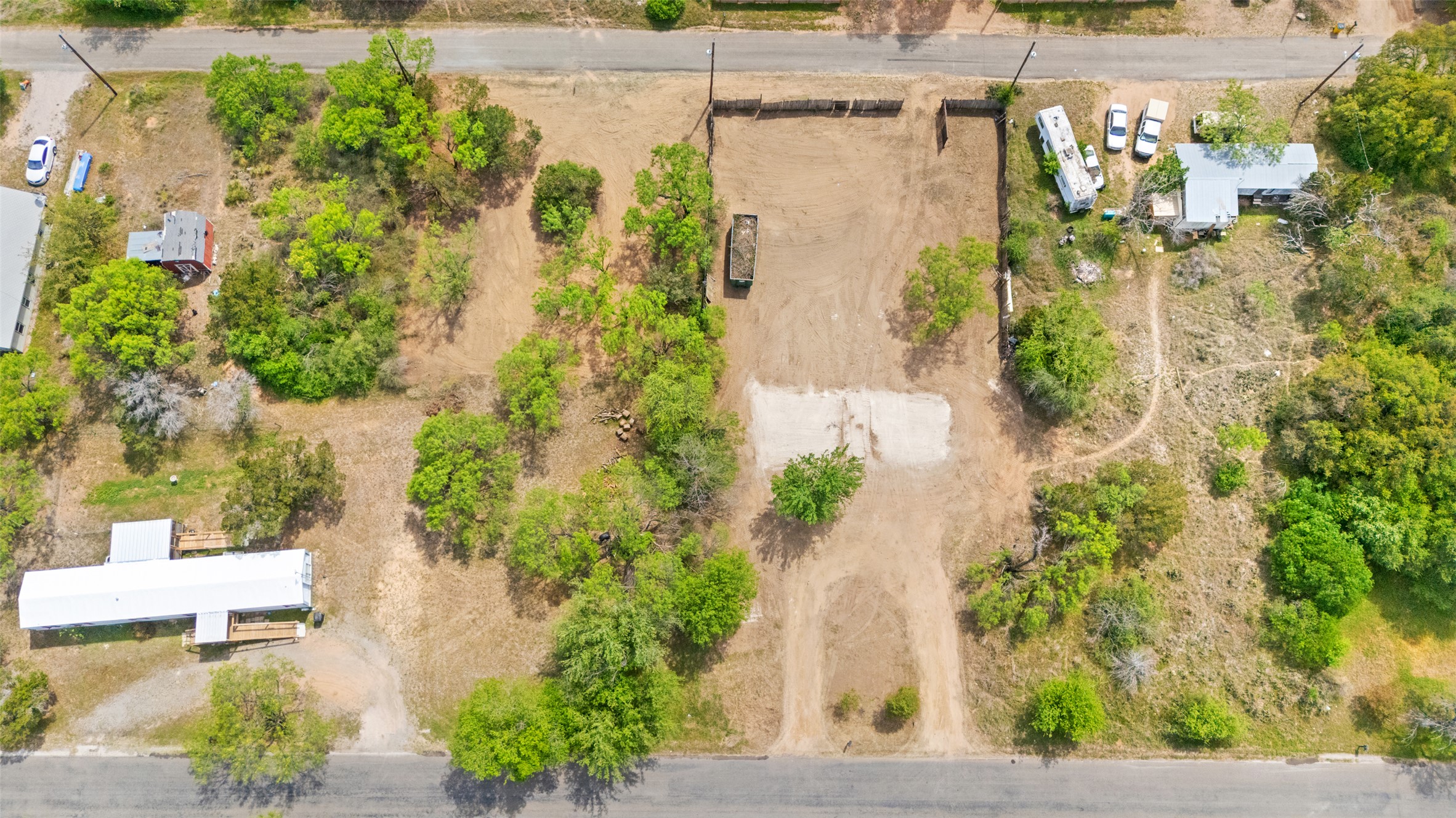 main property photo 13