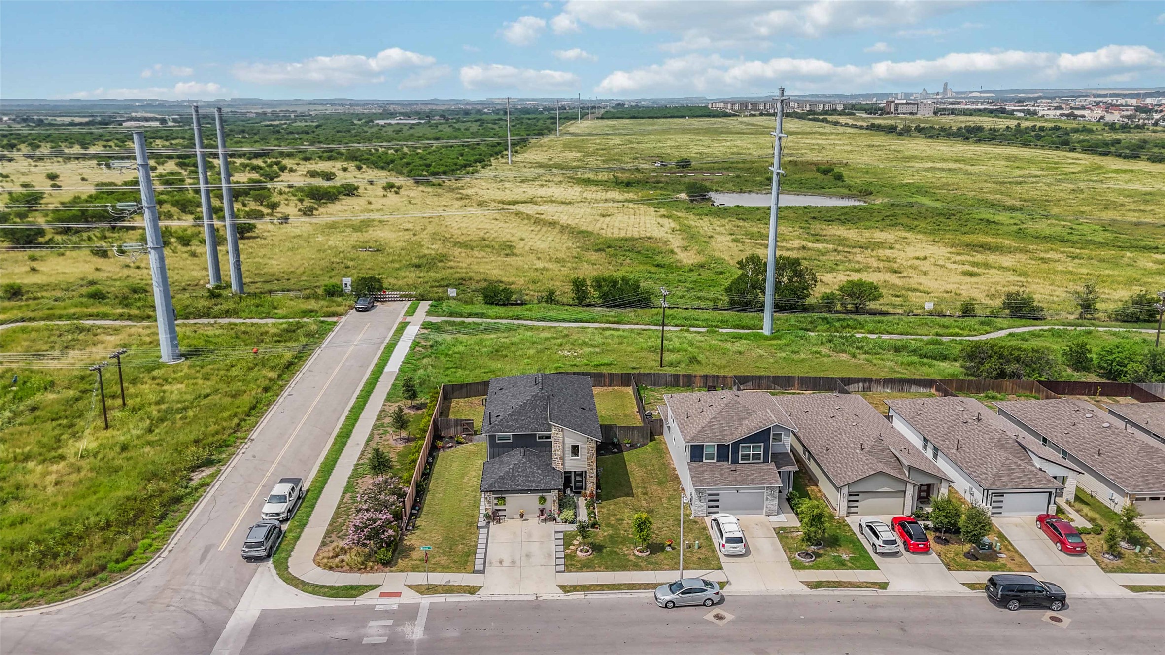 main property photo 35