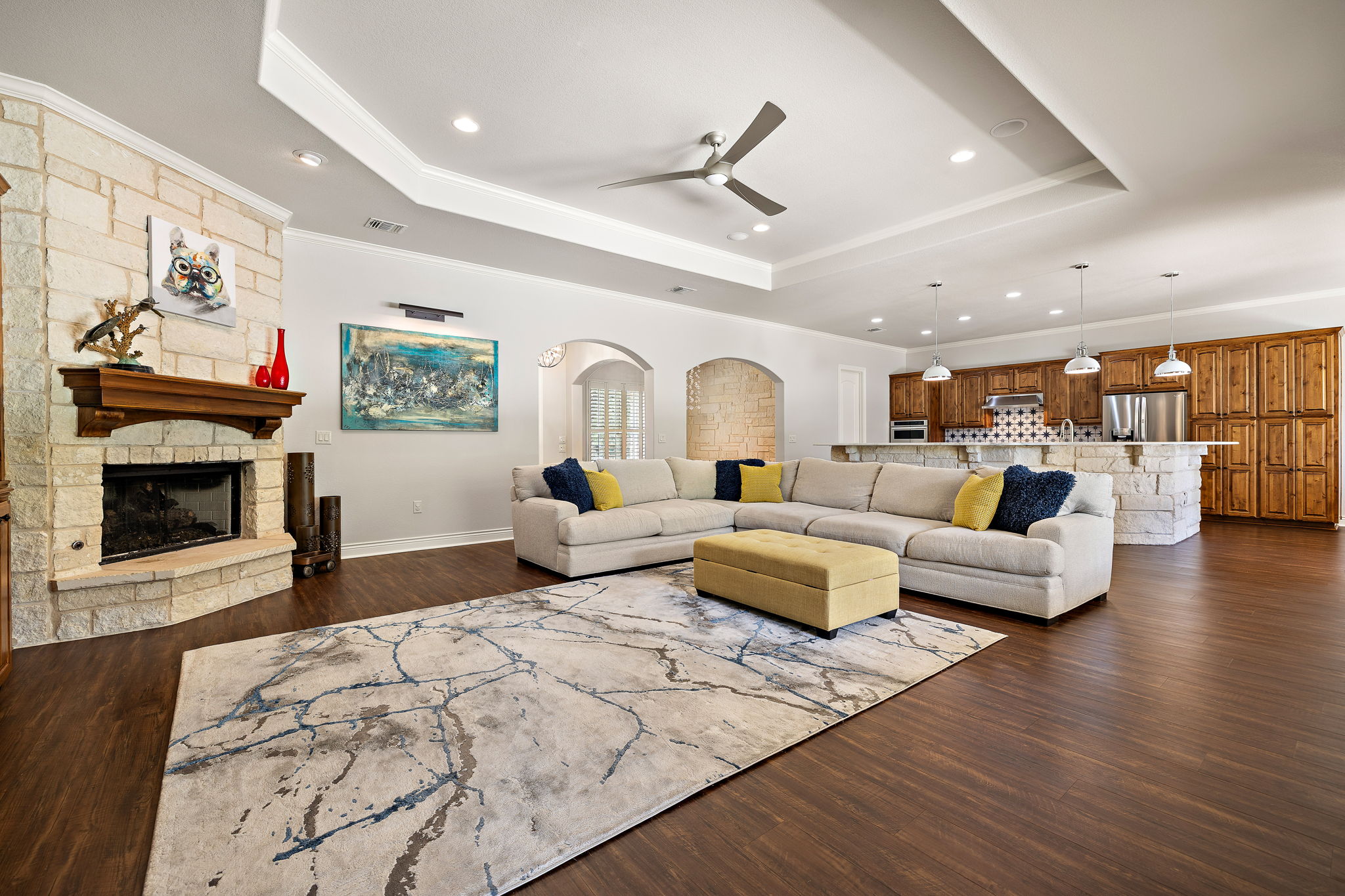 main property photo 4