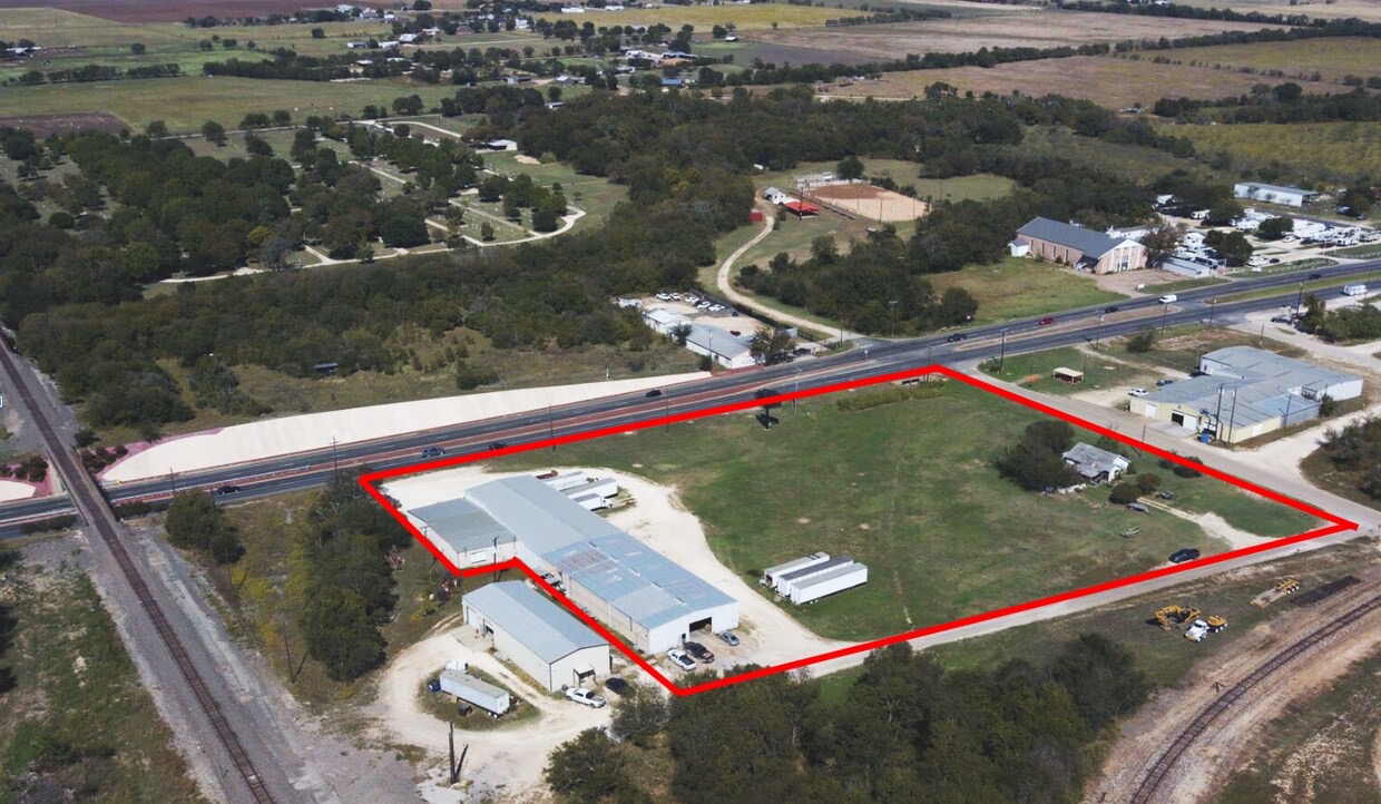 main property photo 4