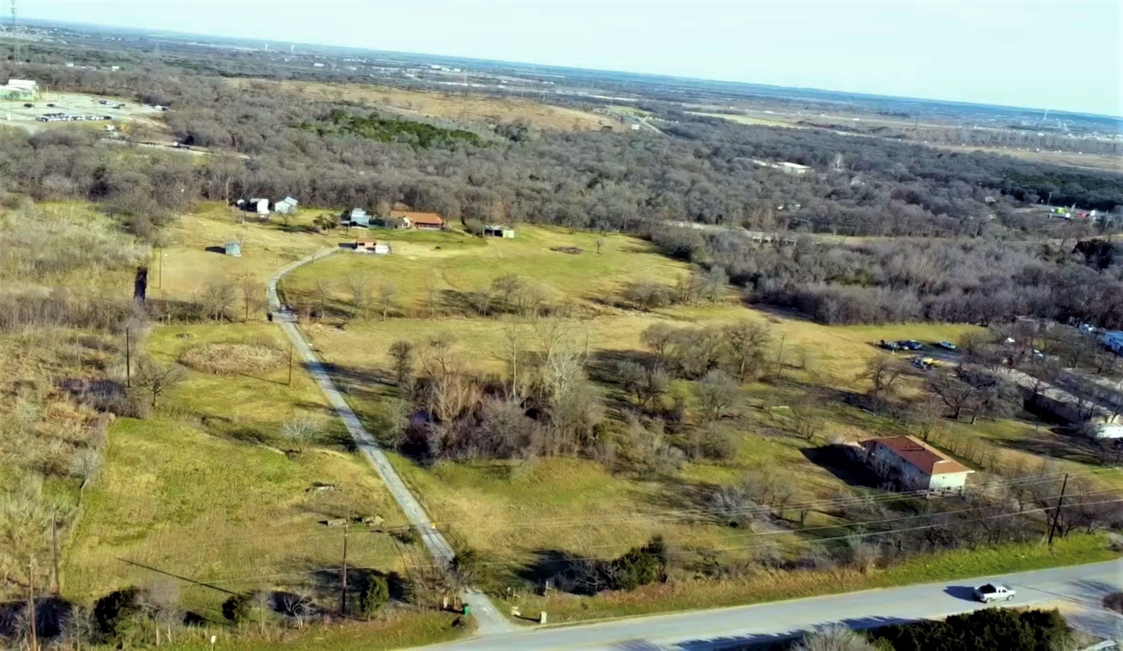 main property photo 5