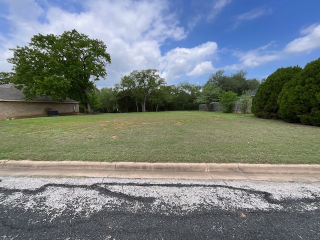 main property photo 8