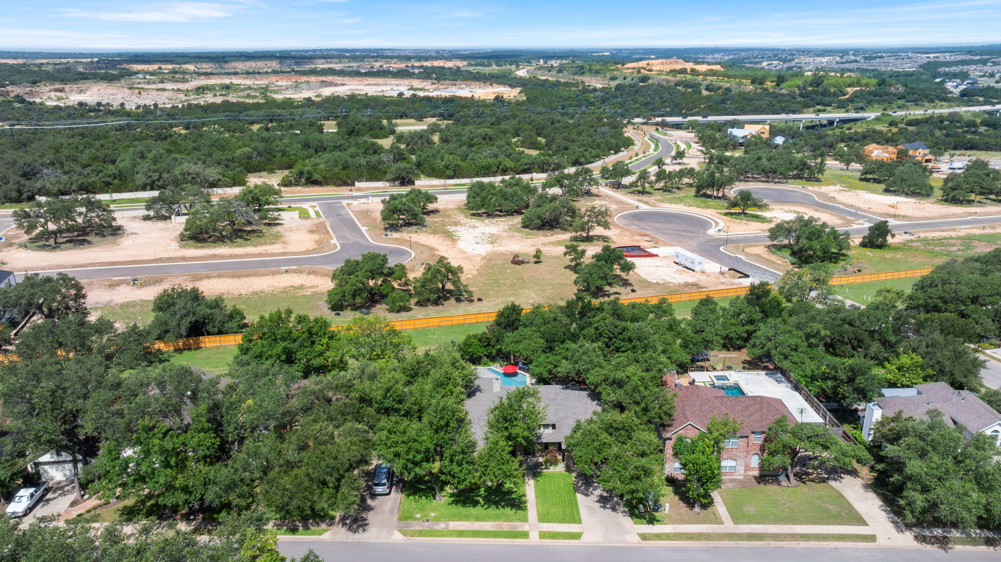 main property photo 32