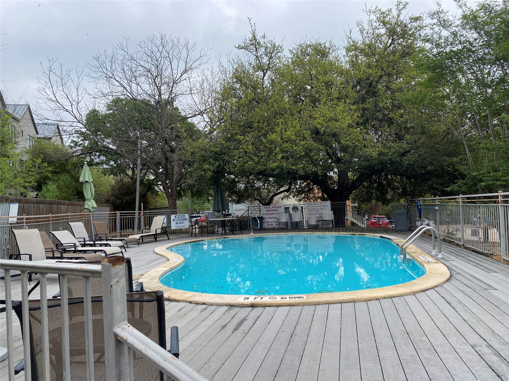 main property photo 11