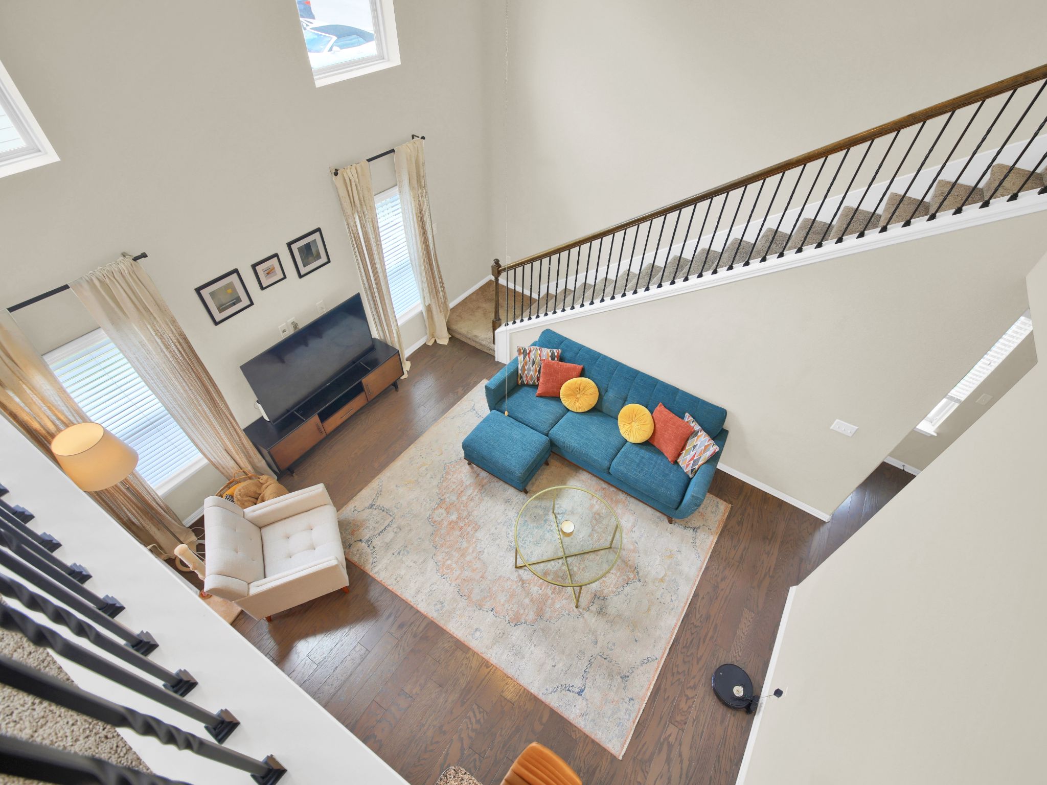 main property photo 17