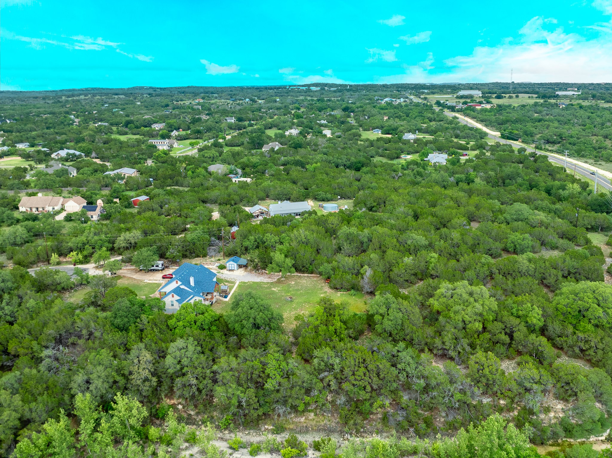 main property photo 17