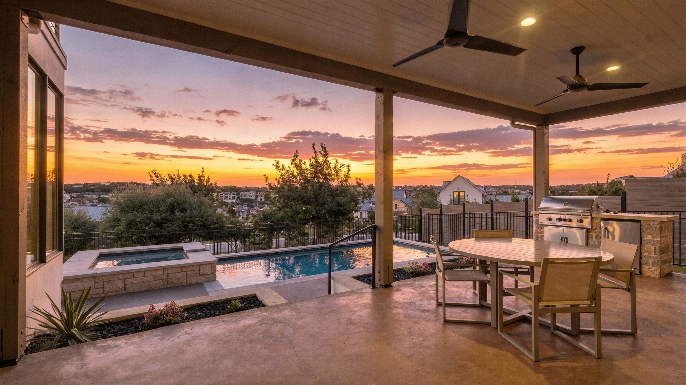 main property photo 33