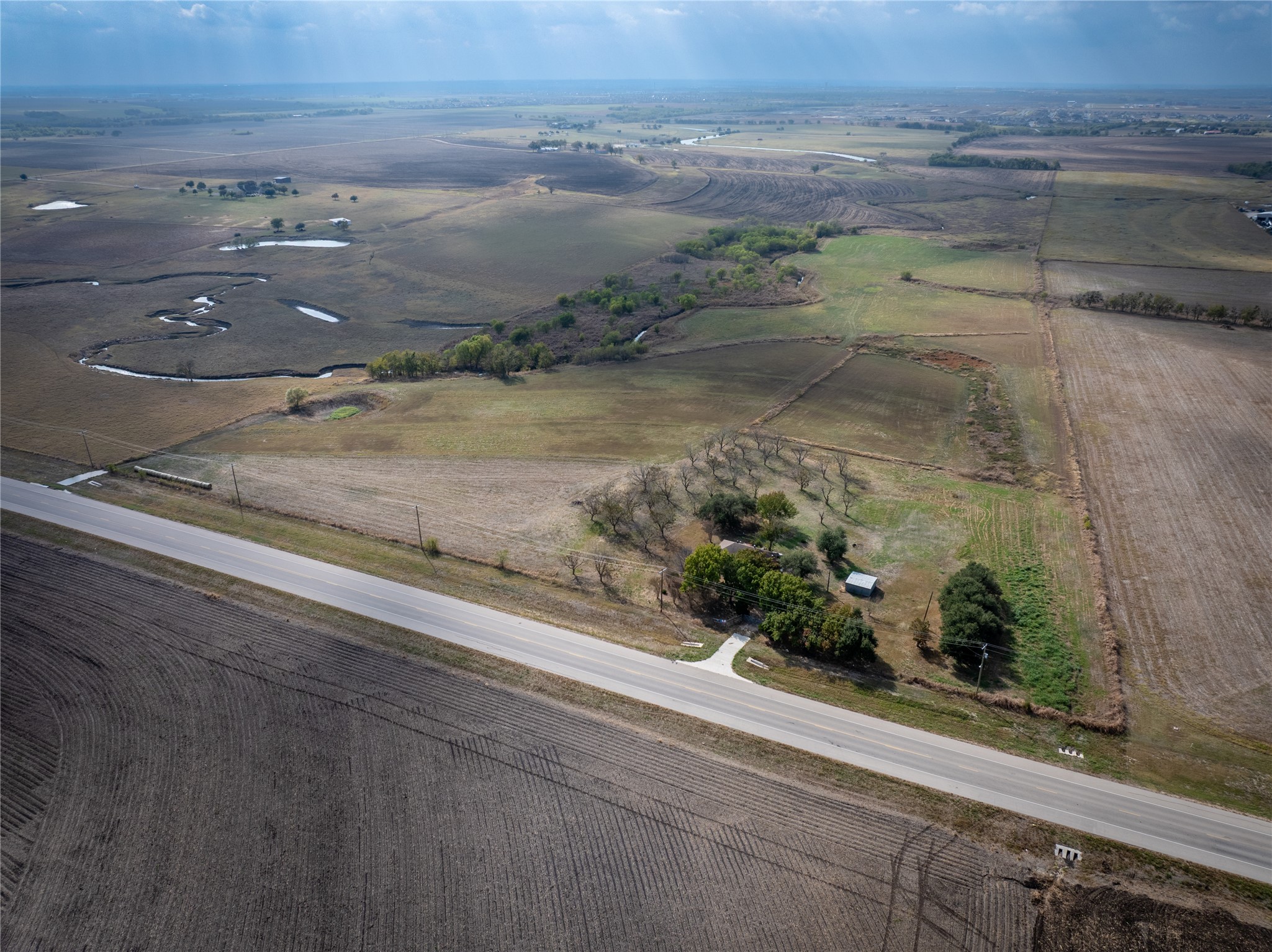 main property photo 16