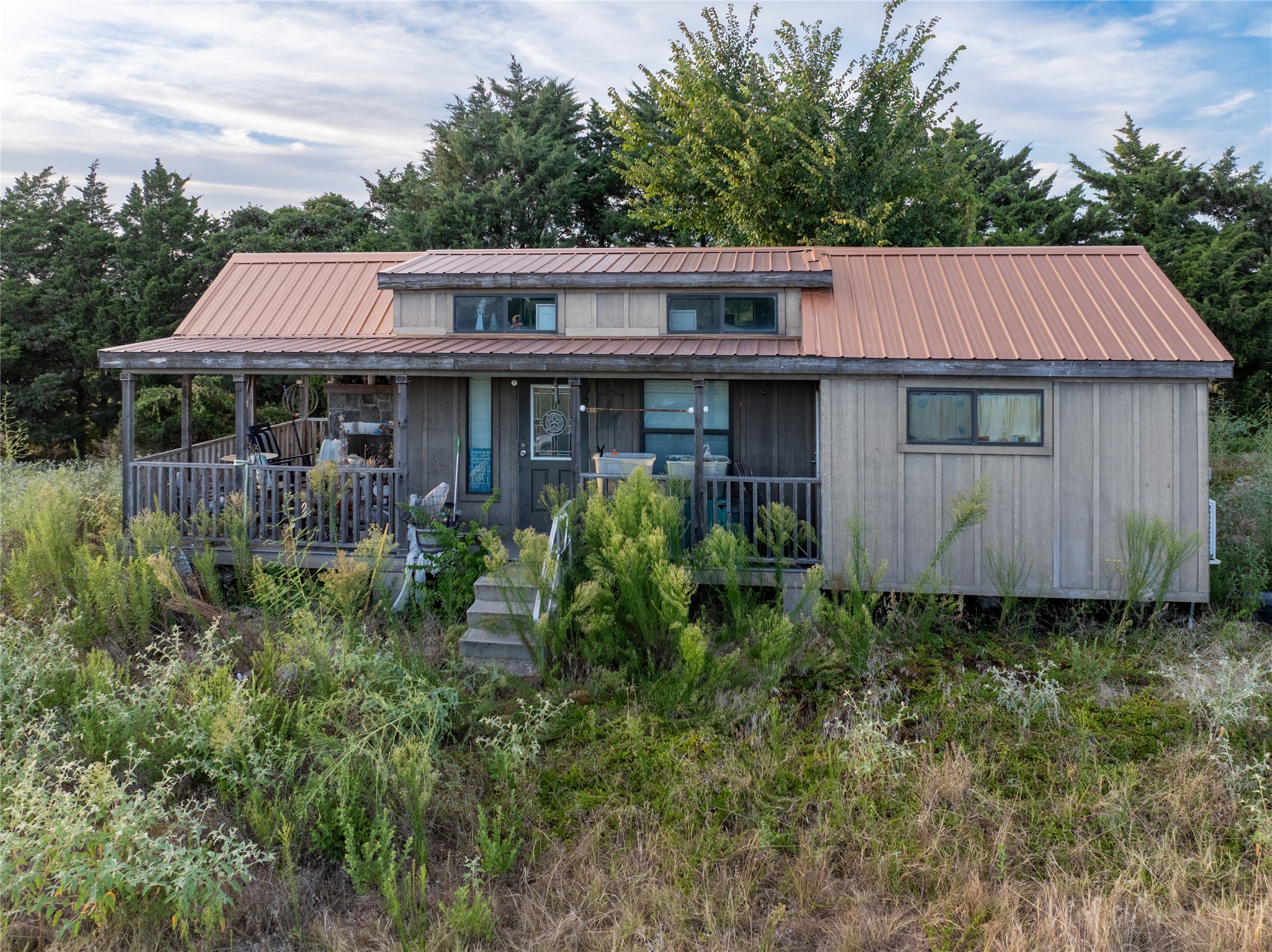 main property photo 17