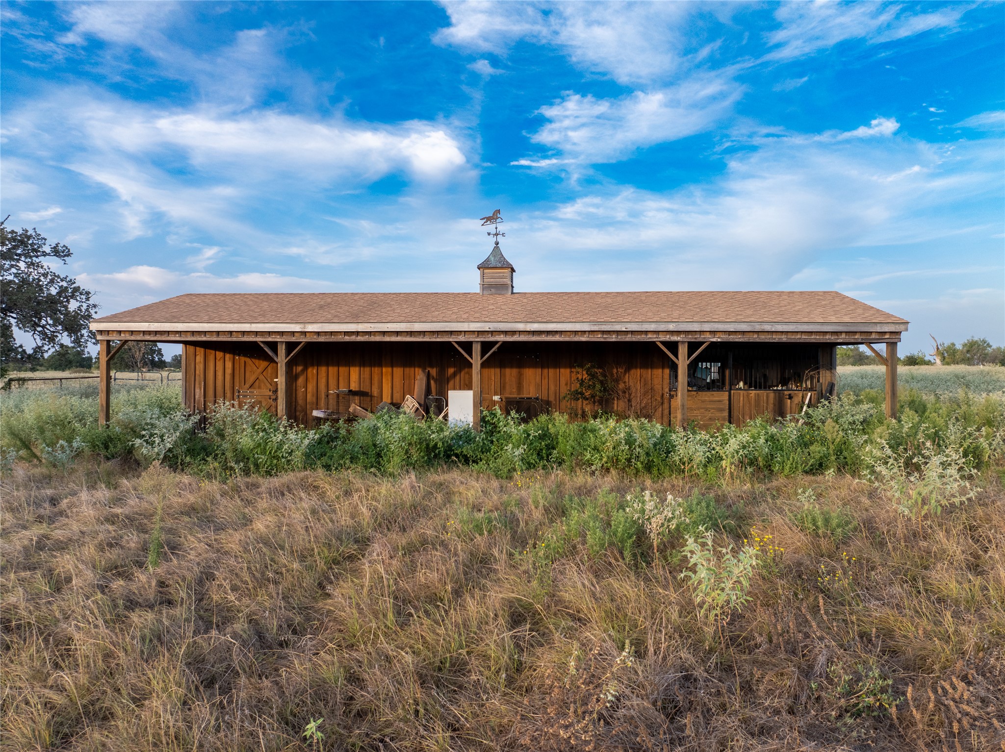 main property photo 18