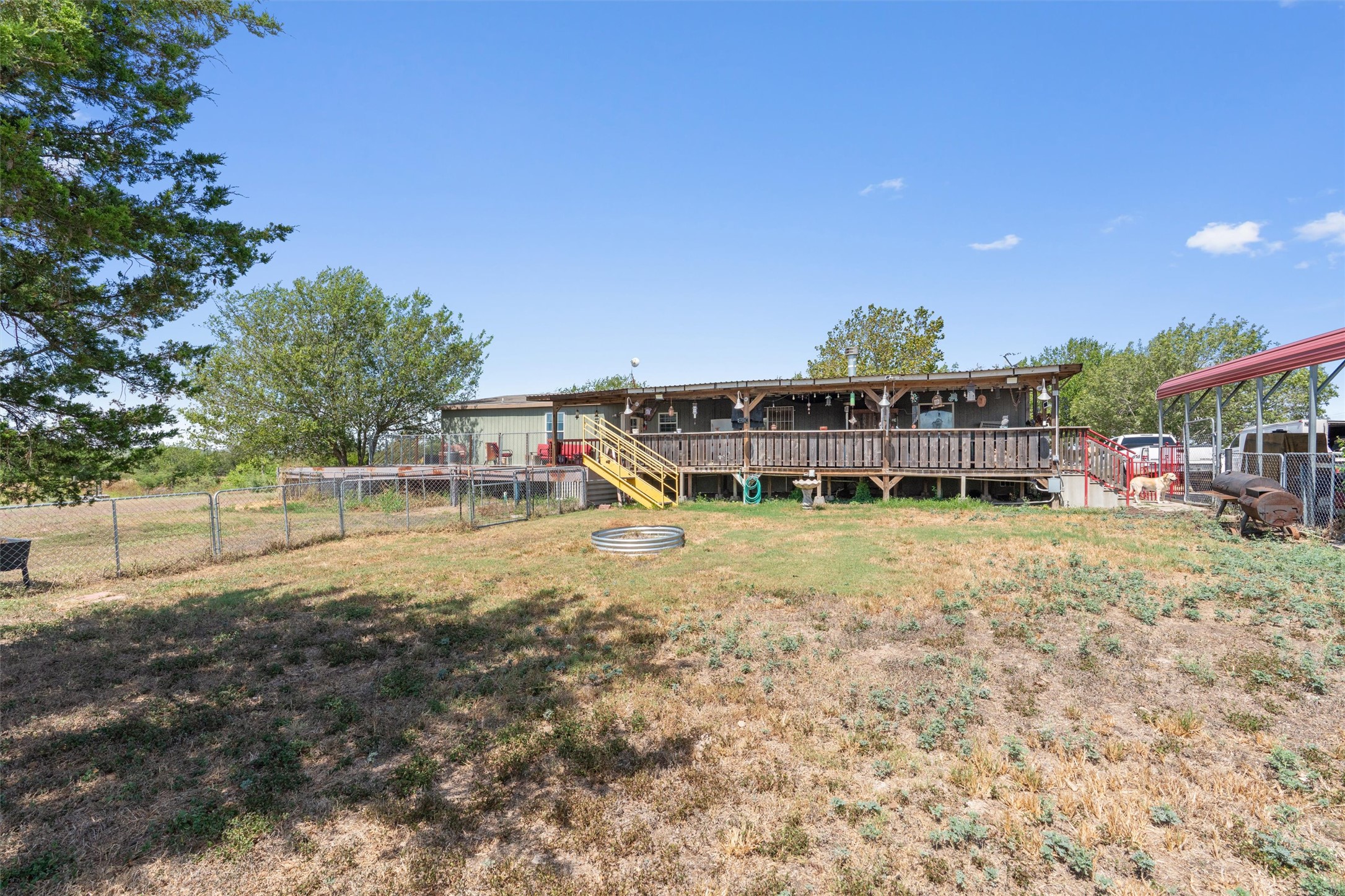 main property photo 16