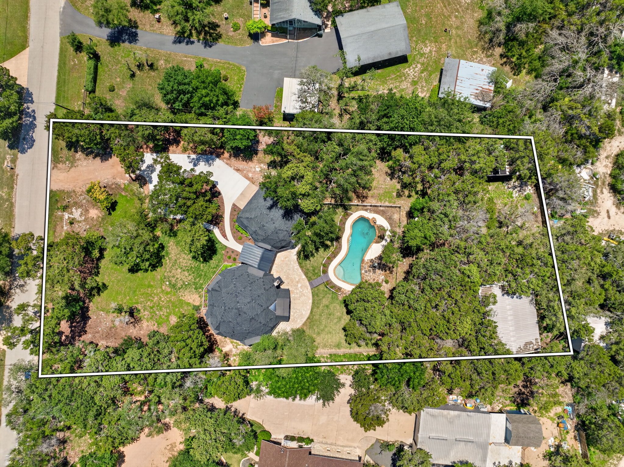 main property photo 36
