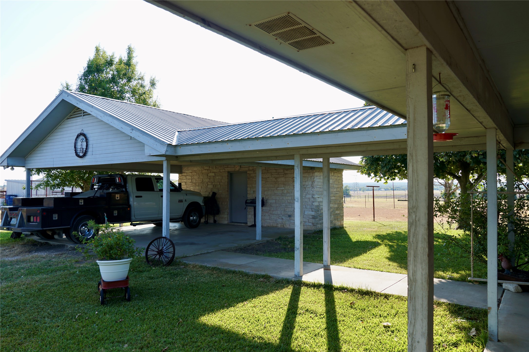 main property photo 21