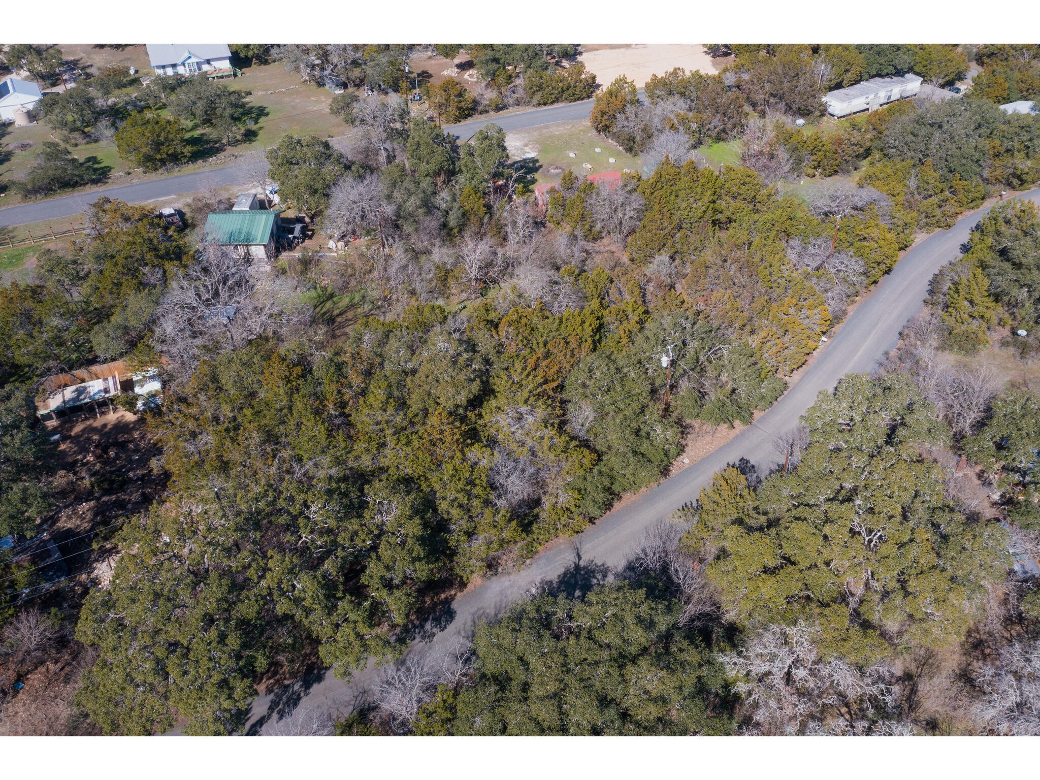 main property photo 16