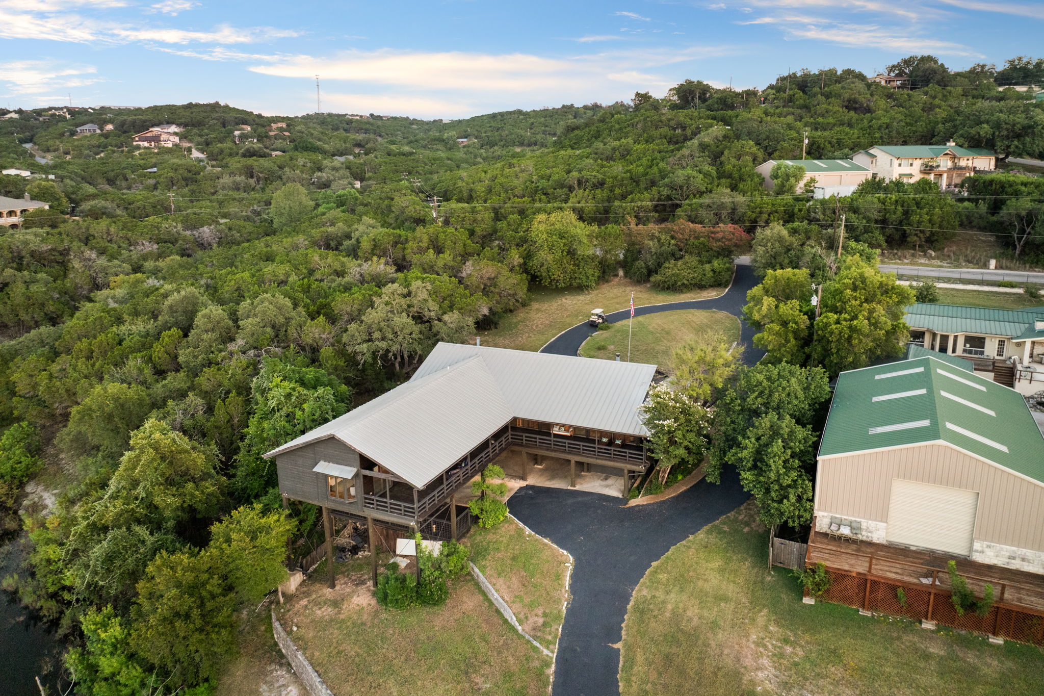 main property photo 33