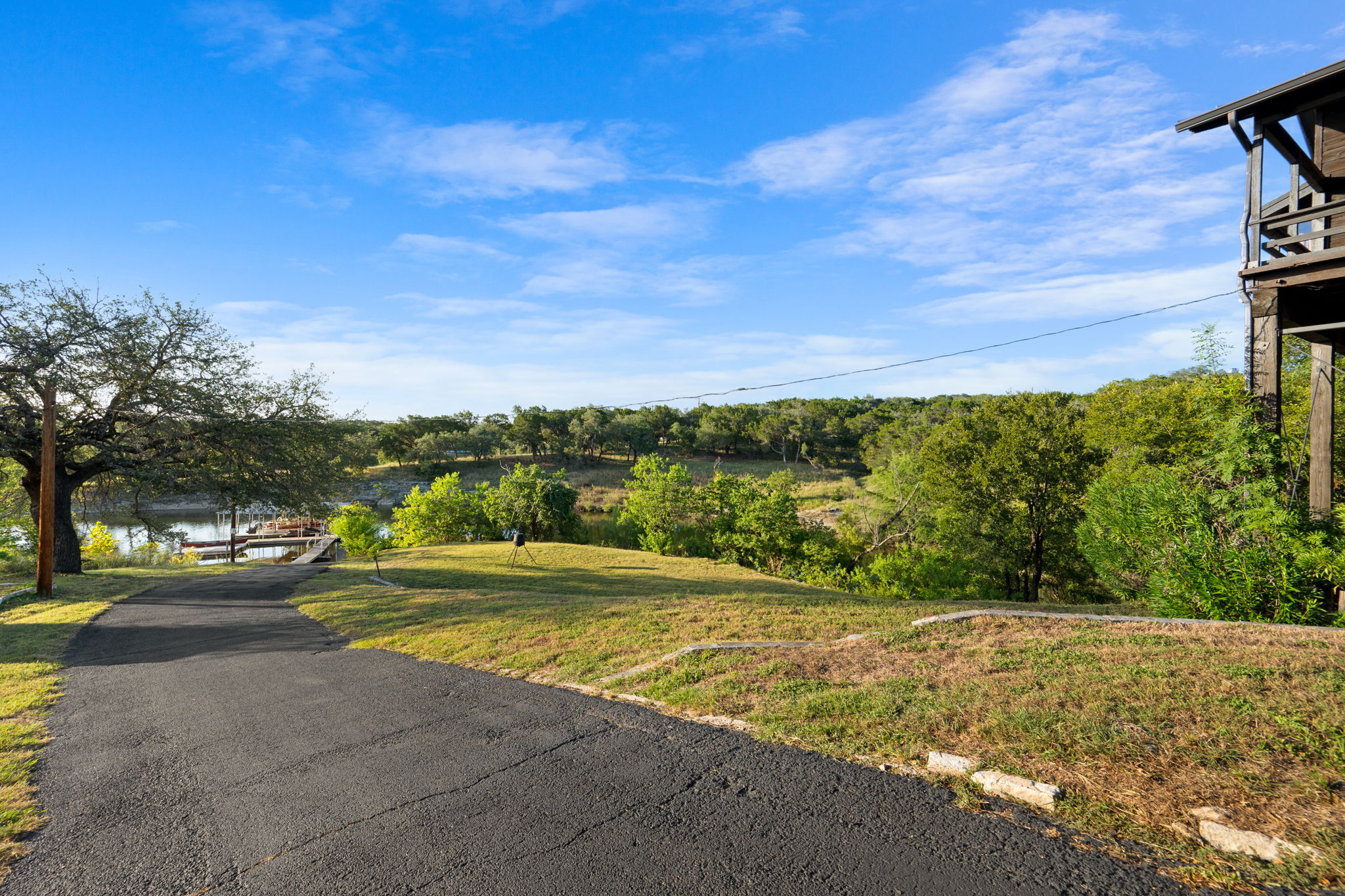main property photo 38