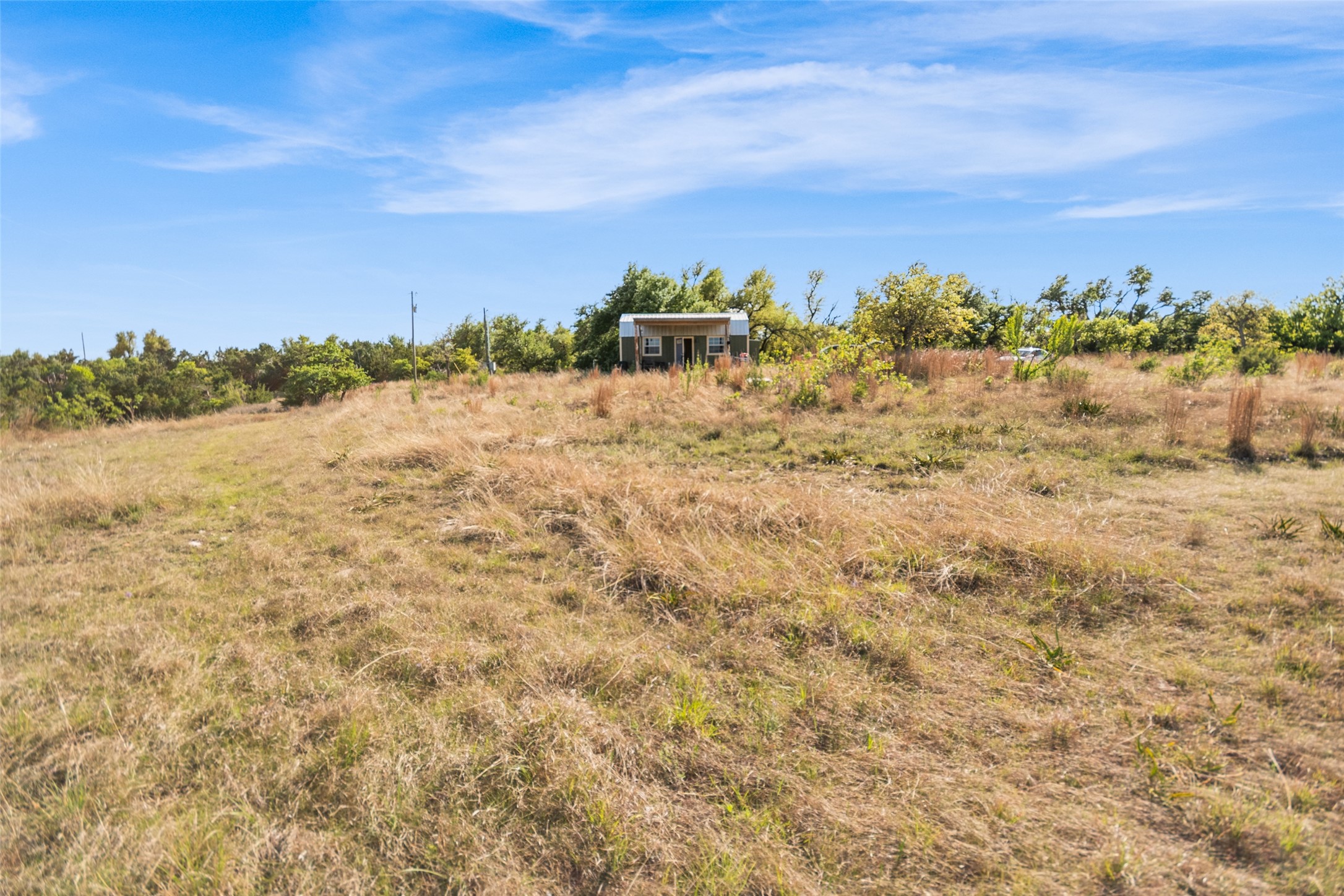 main property photo 19