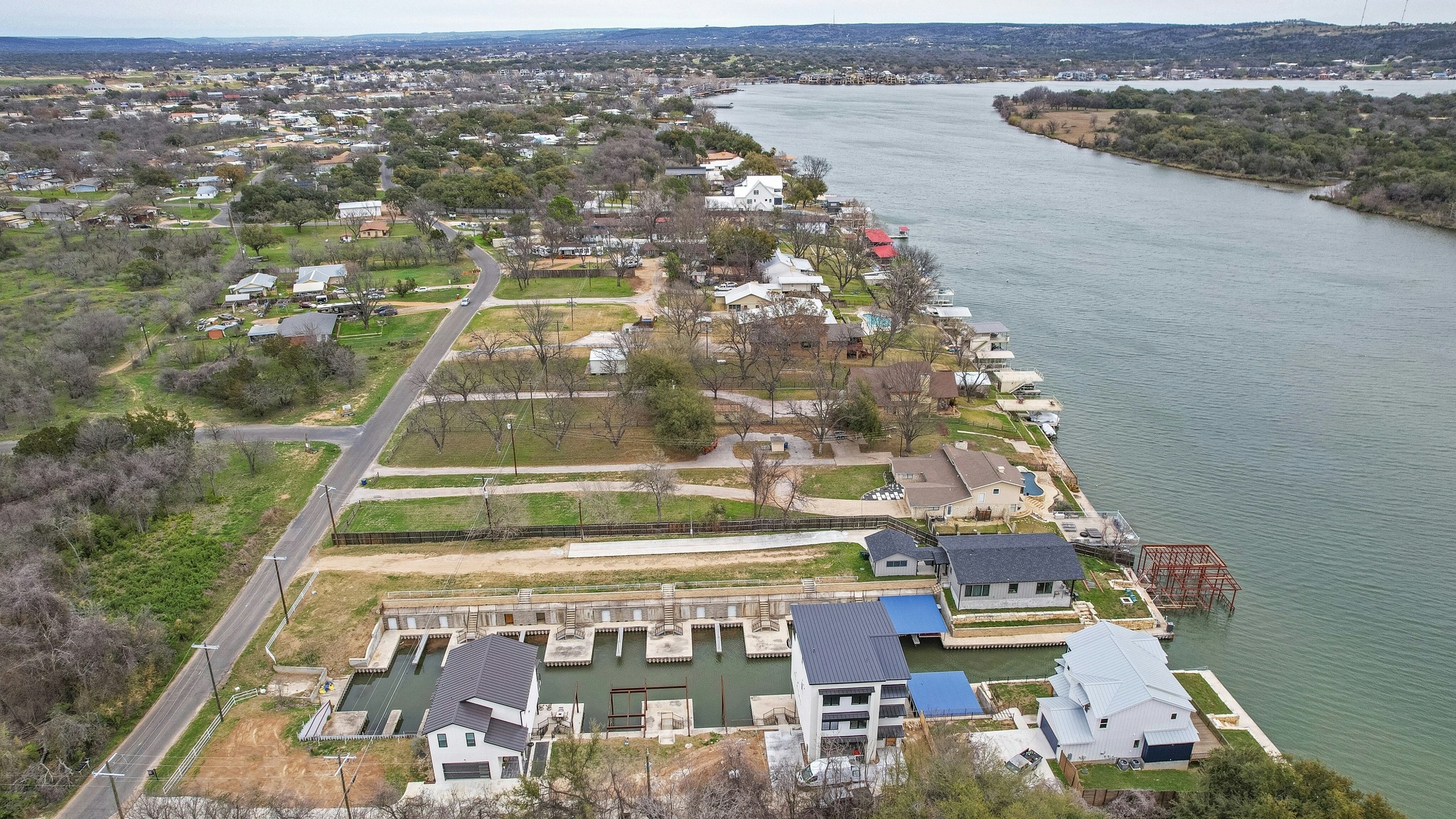 main property photo 20