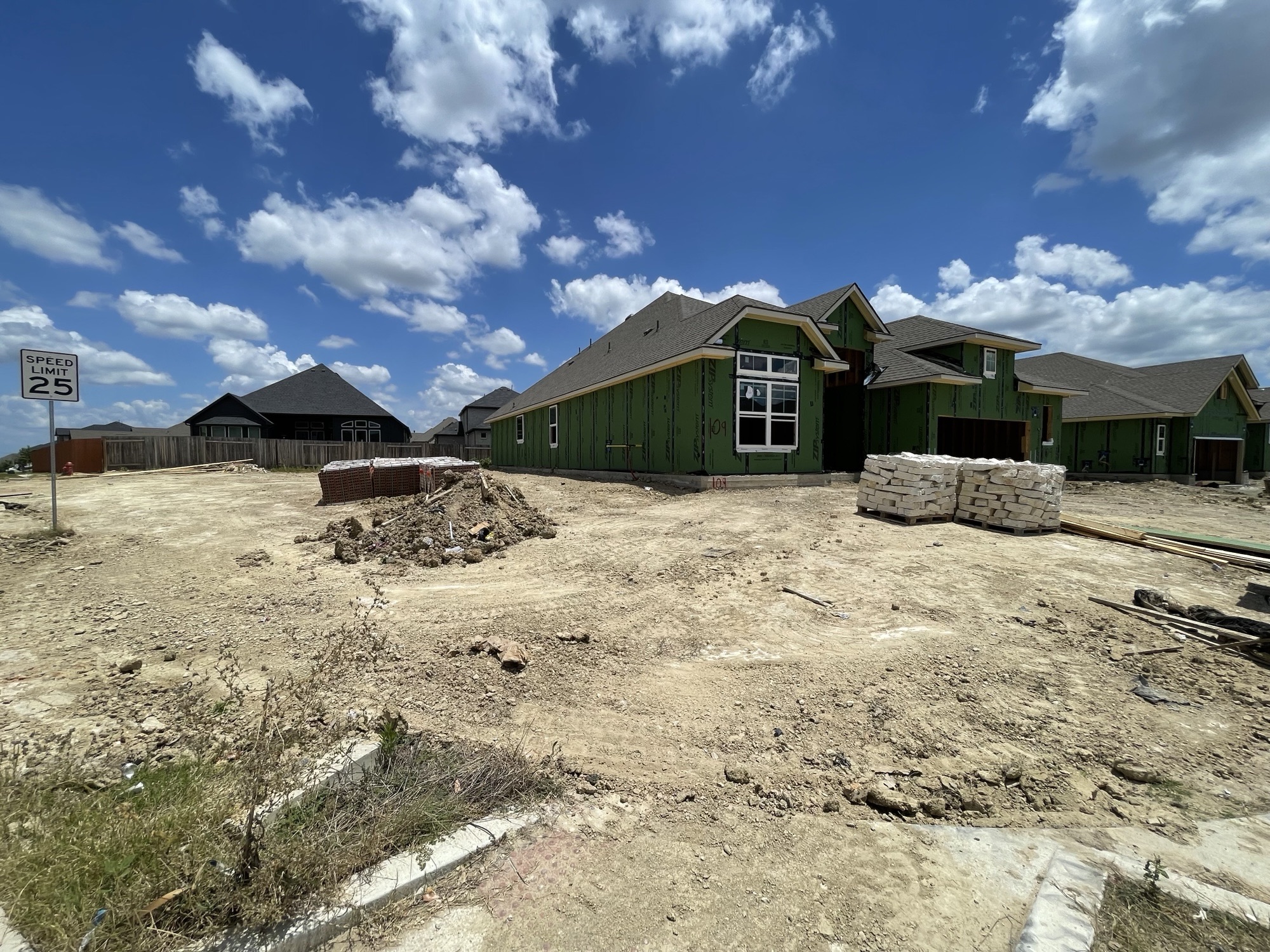 main property photo 10