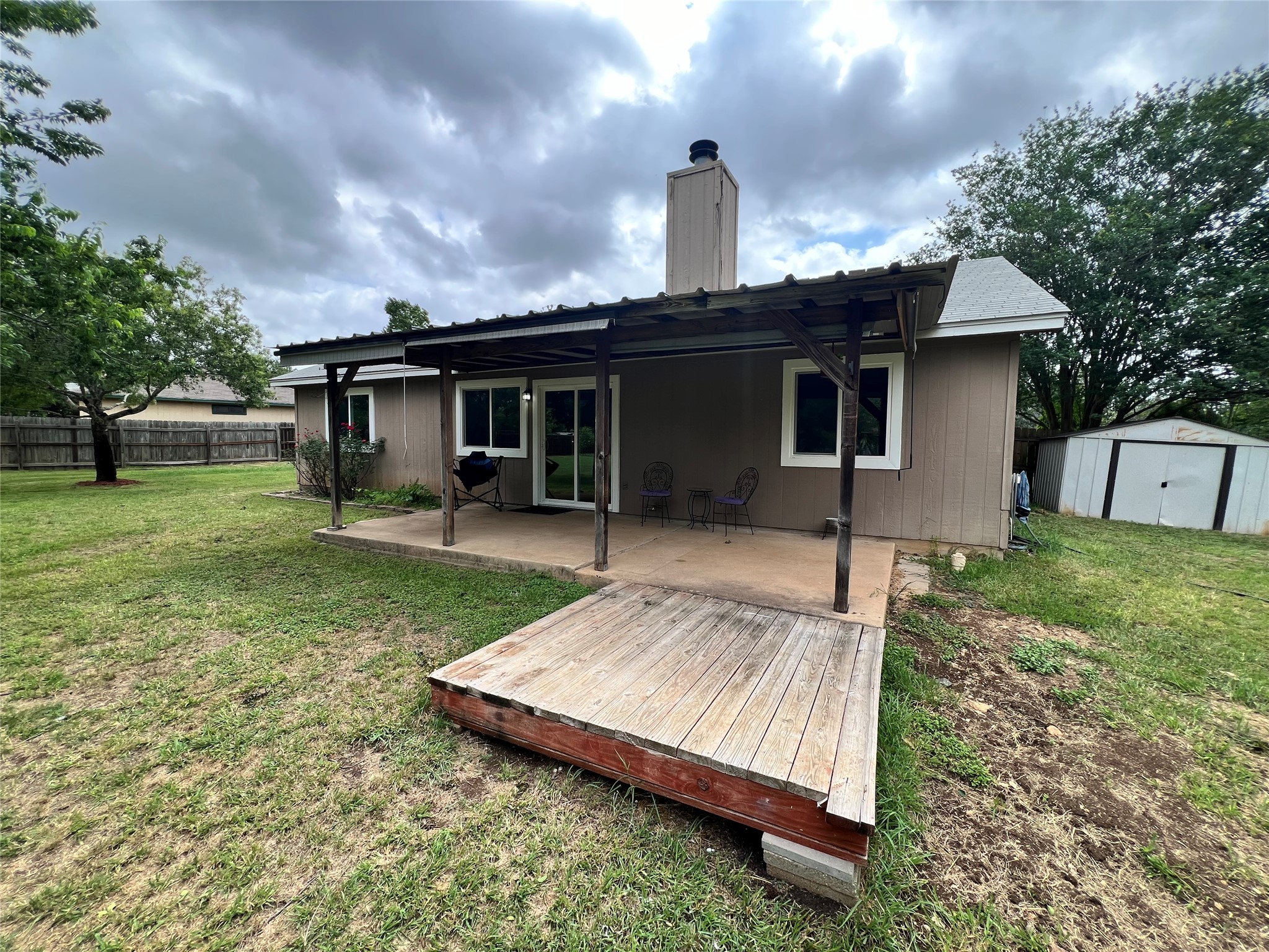 main property photo 12