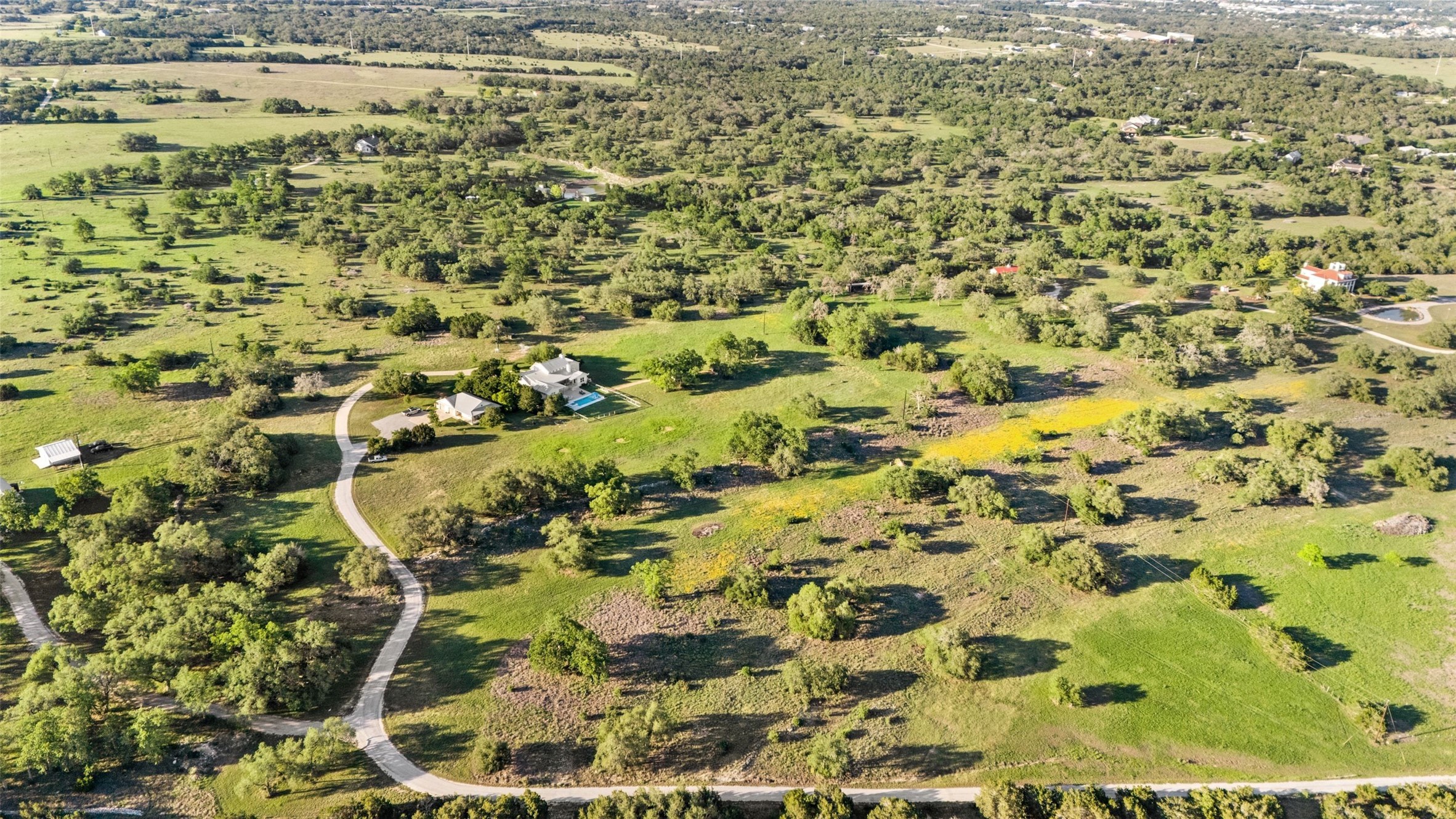 main property photo 38