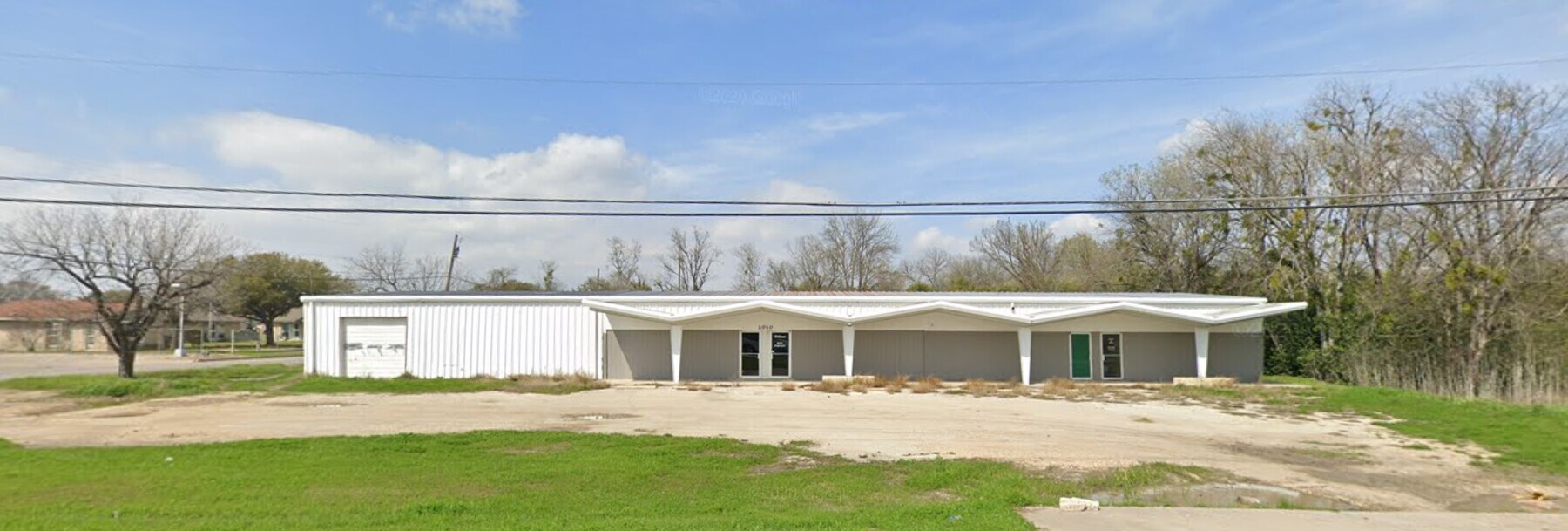 main property photo 4