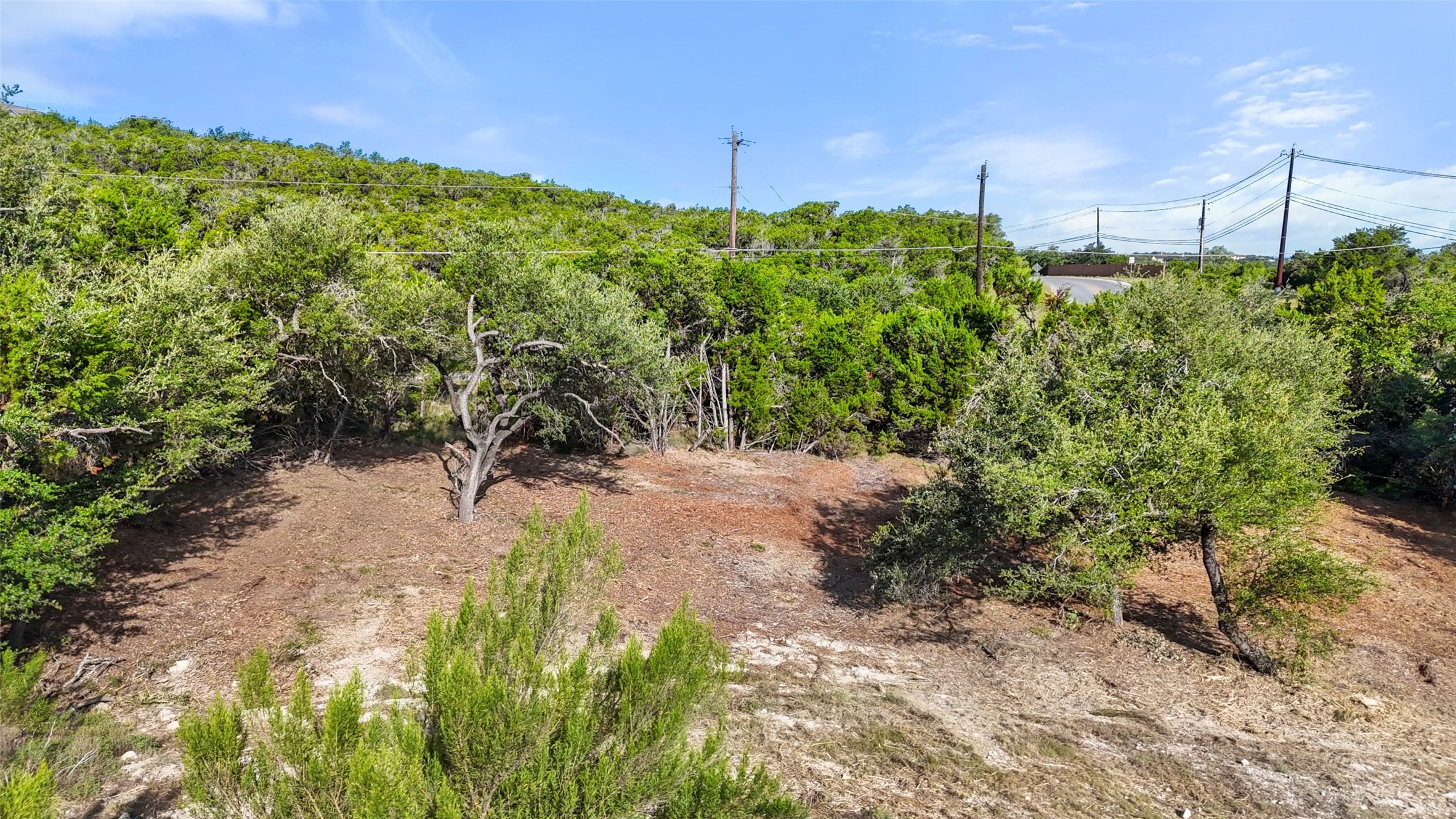 main property photo 12