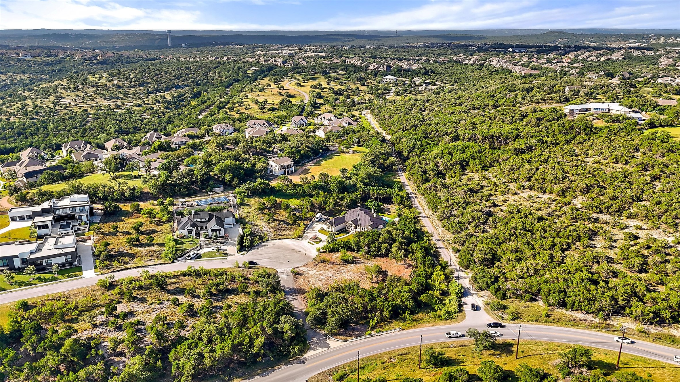 main property photo 17