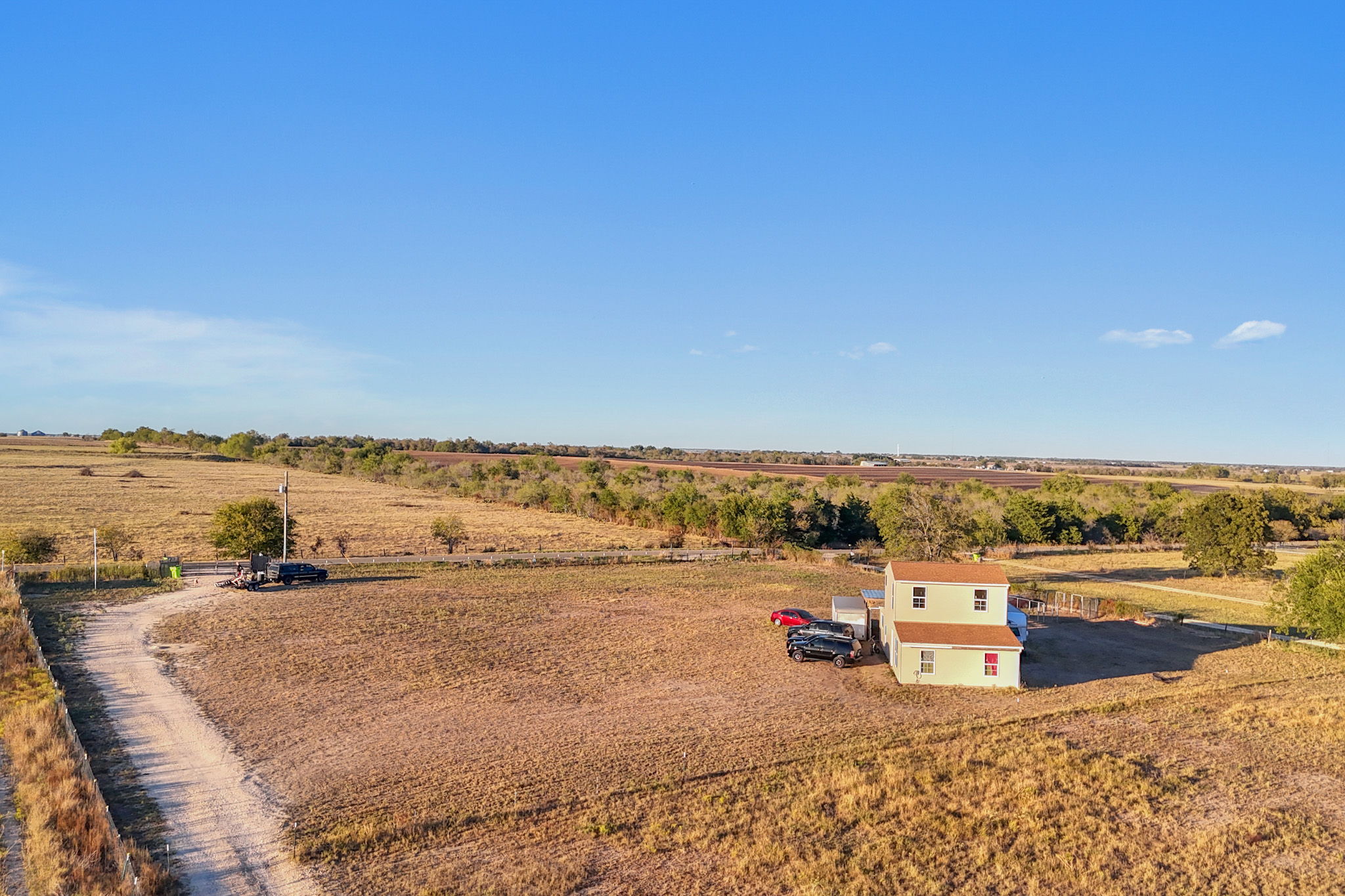 main property photo 12