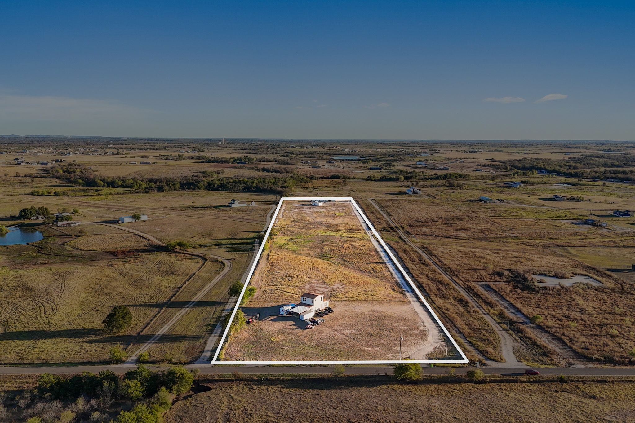 main property photo 19