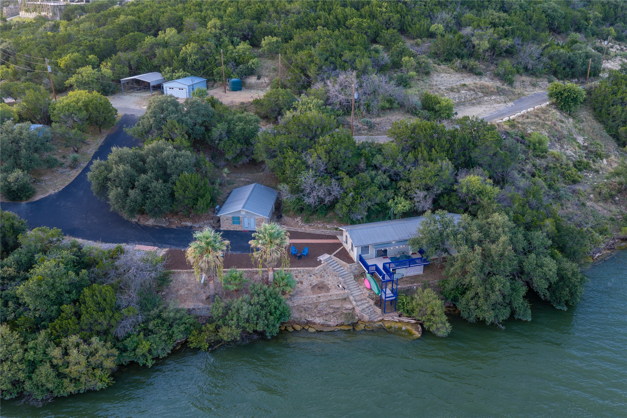 main property photo 22