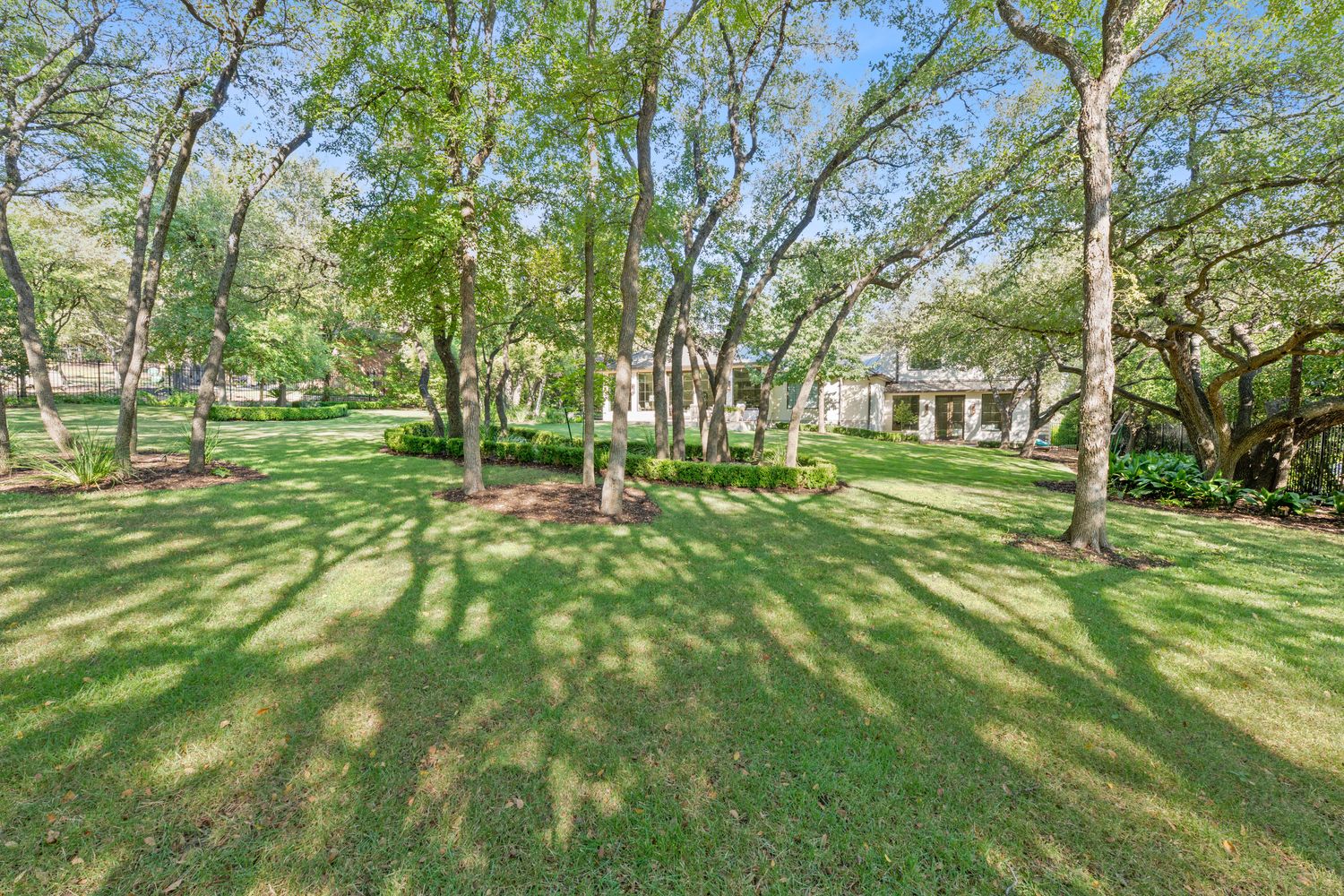 main property photo 21