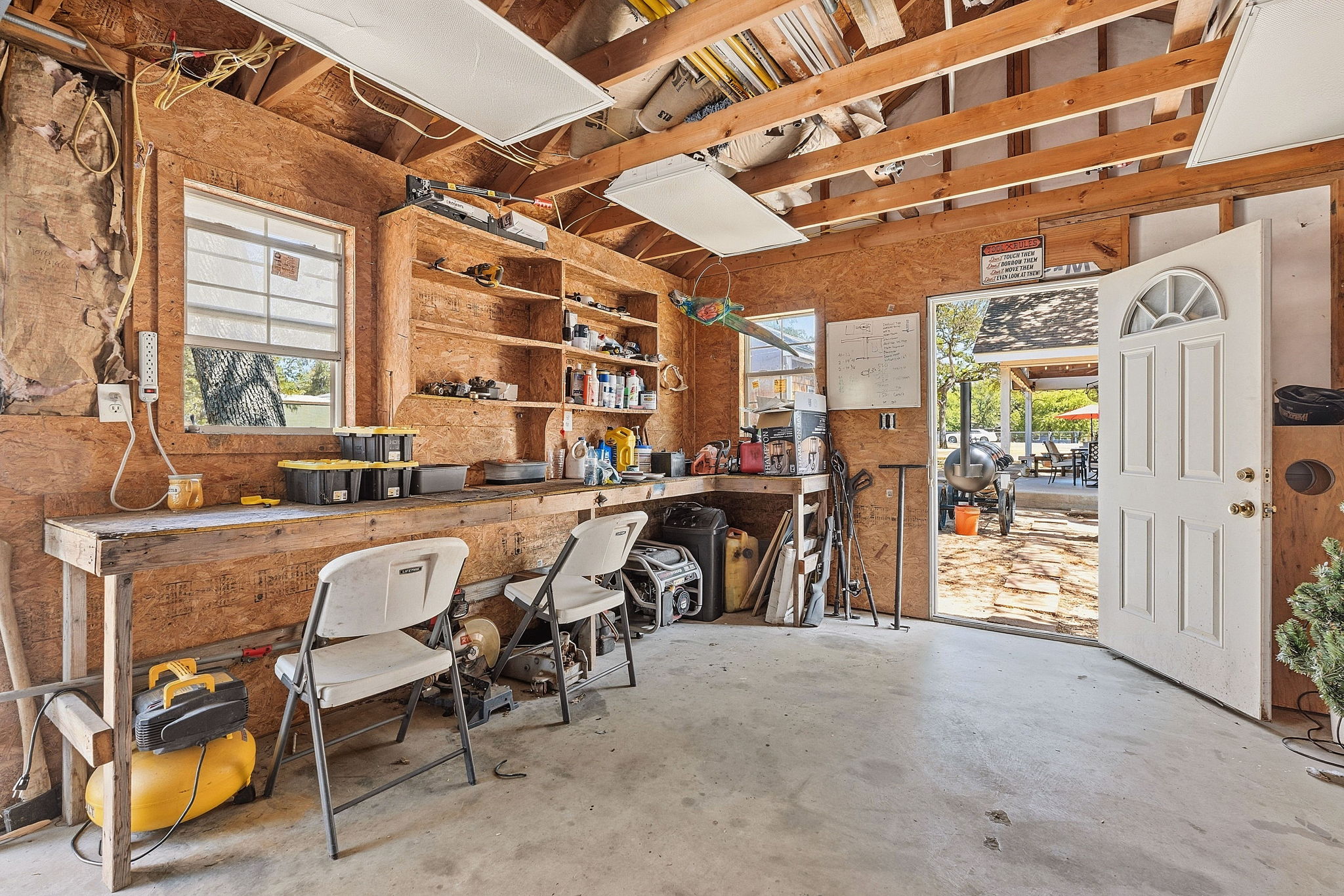 main property photo 30