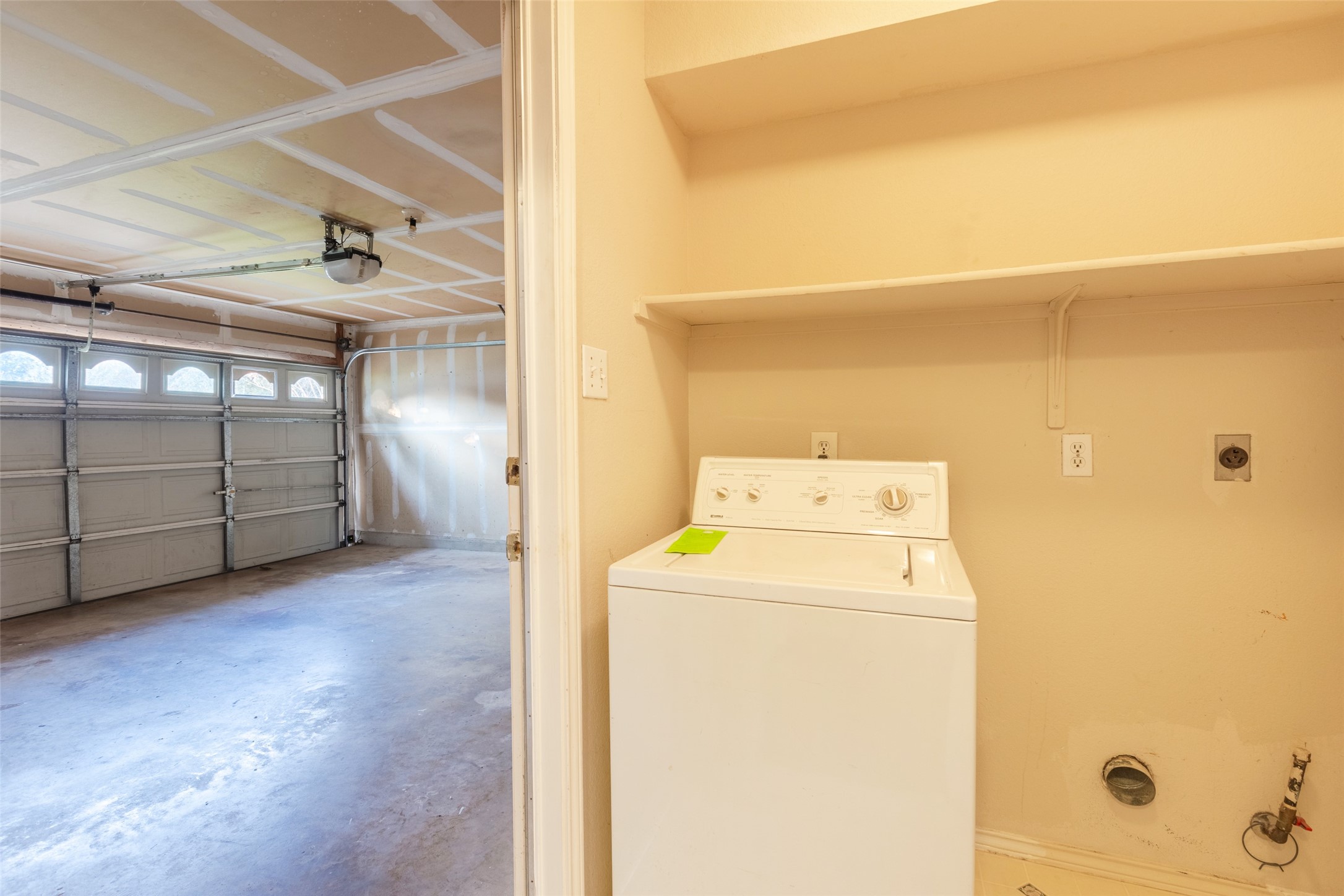 main property photo 12