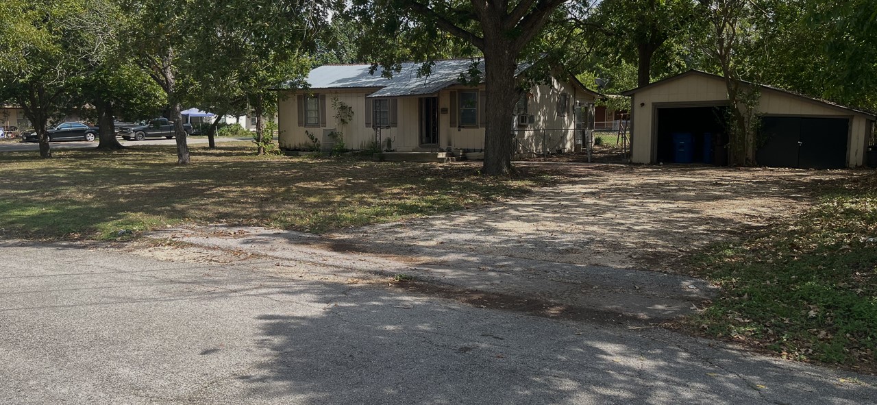 main property photo 5