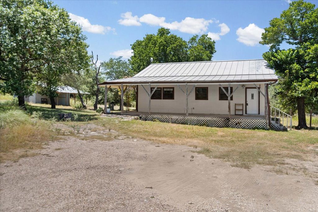 main property photo 7