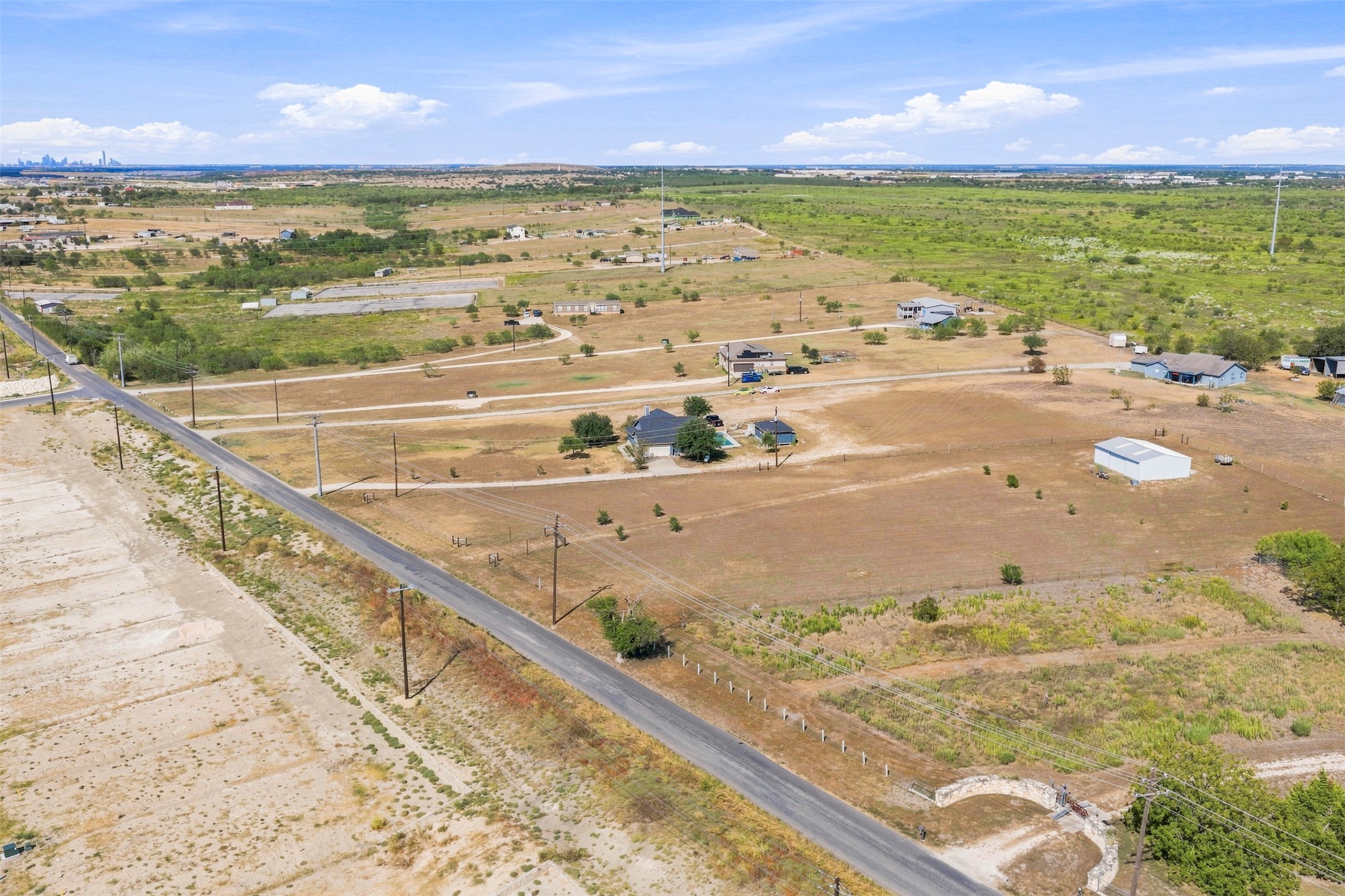main property photo 37