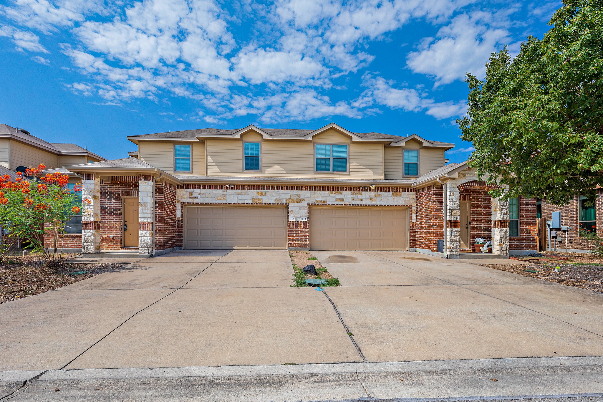 main property photo 0
