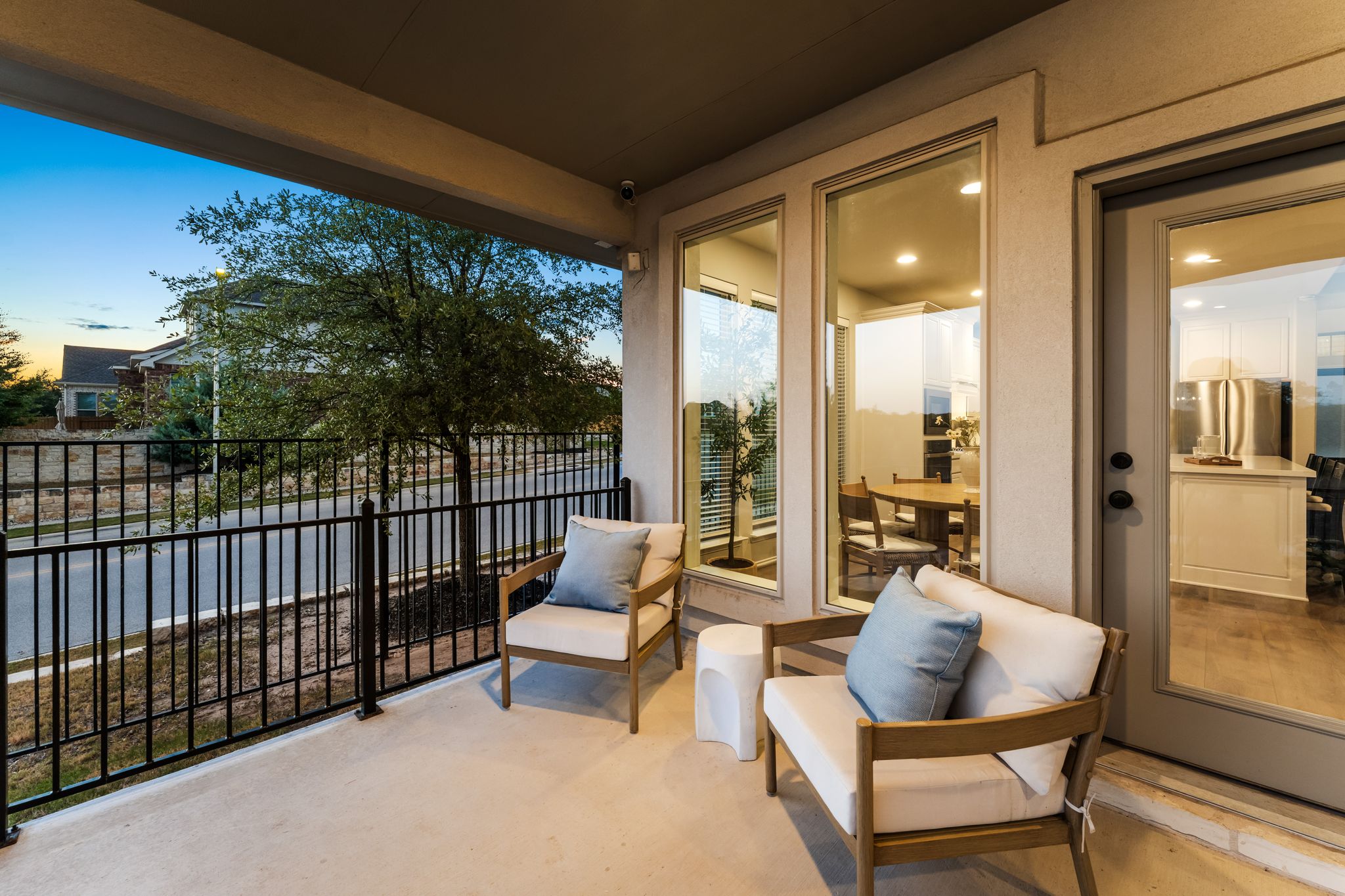 main property photo 13