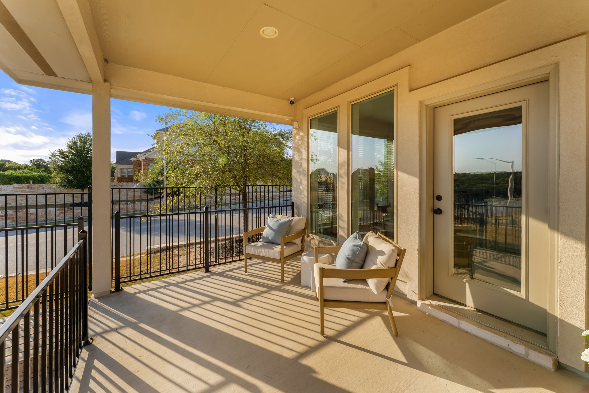 main property photo 22