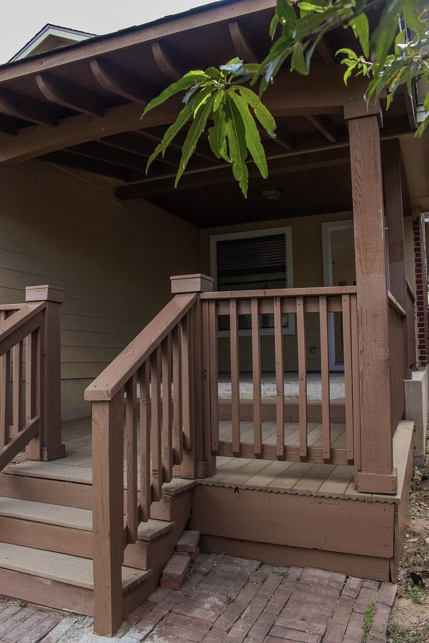 main property photo 37