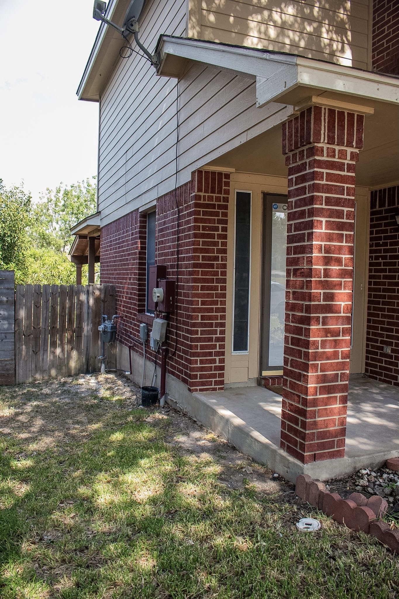 main property photo 8