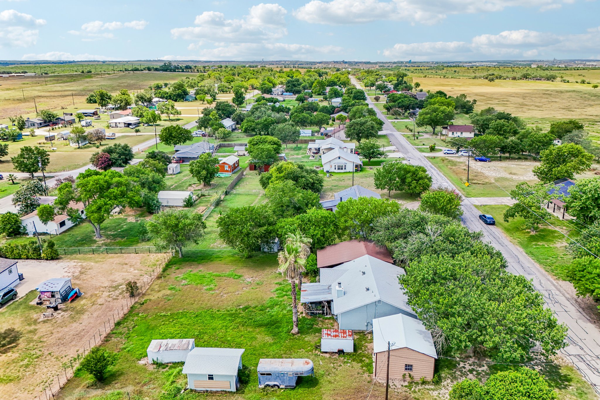 main property photo 37
