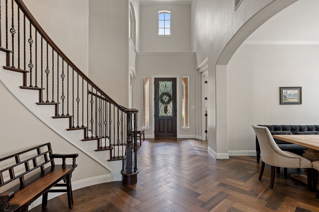 main property photo 19