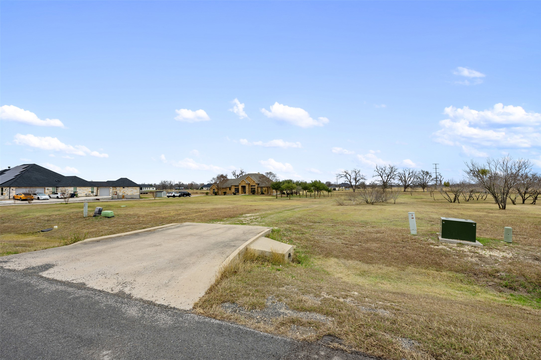 main property photo 21